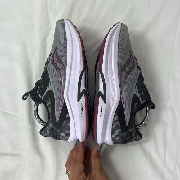 Saucony women\'s Axon 2 running Sneakers grey size US 9.5 comfort sports athletic main image 10